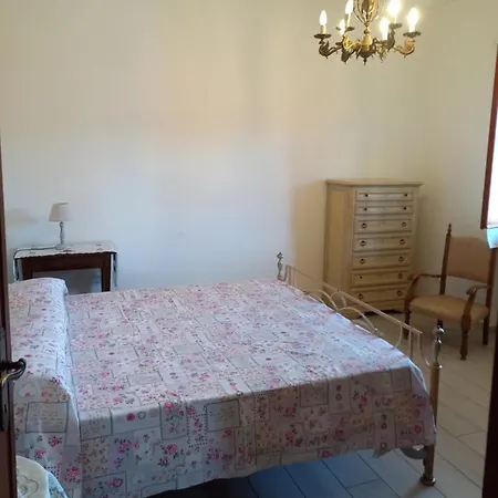 Villa Ester Camaiore