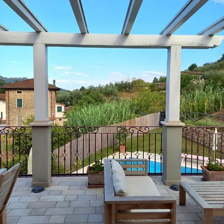 Villa Ester Camaiore